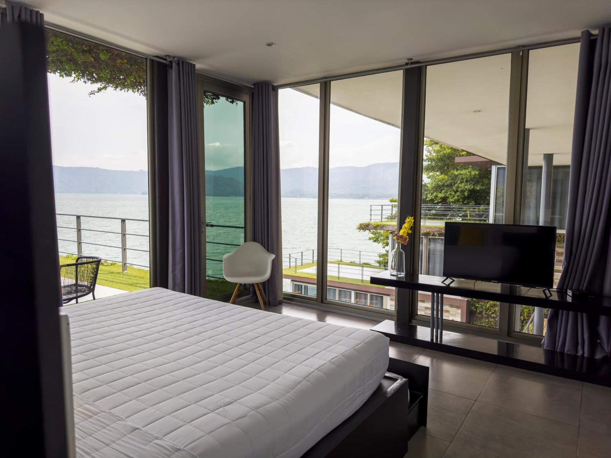 Cardedeu Residence Lago De Coatepeque El Congo エクステリア 写真