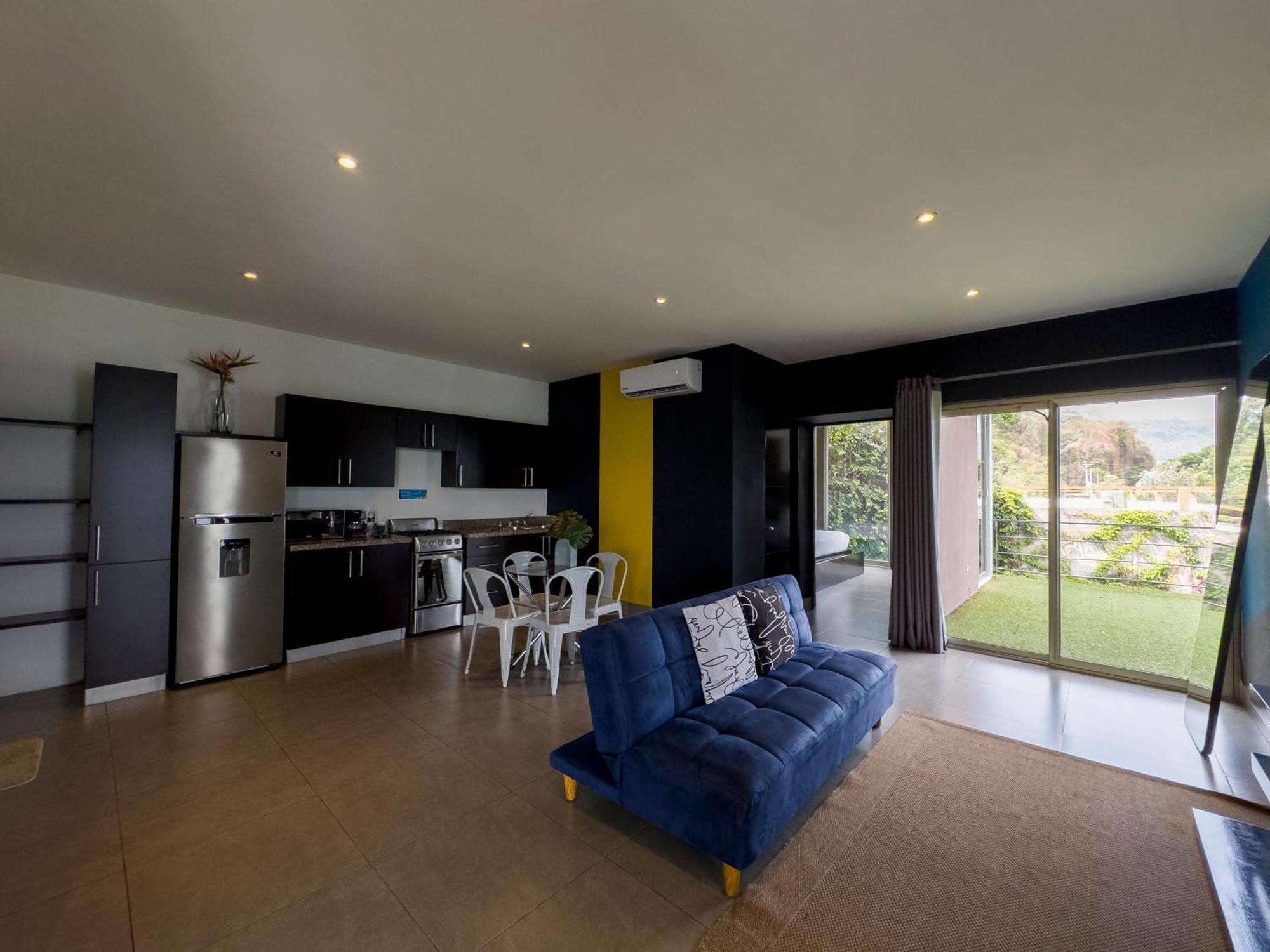 Cardedeu Residence Lago De Coatepeque El Congo エクステリア 写真